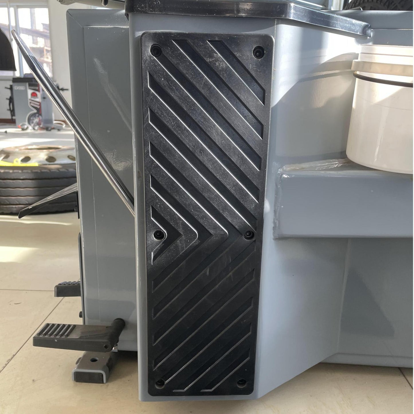 RebarTech Tire Changer Rubber Pad for Clamp Jaw and Bead Breaker Arm, Universal Fit for Tyre Changing Machine, model 815