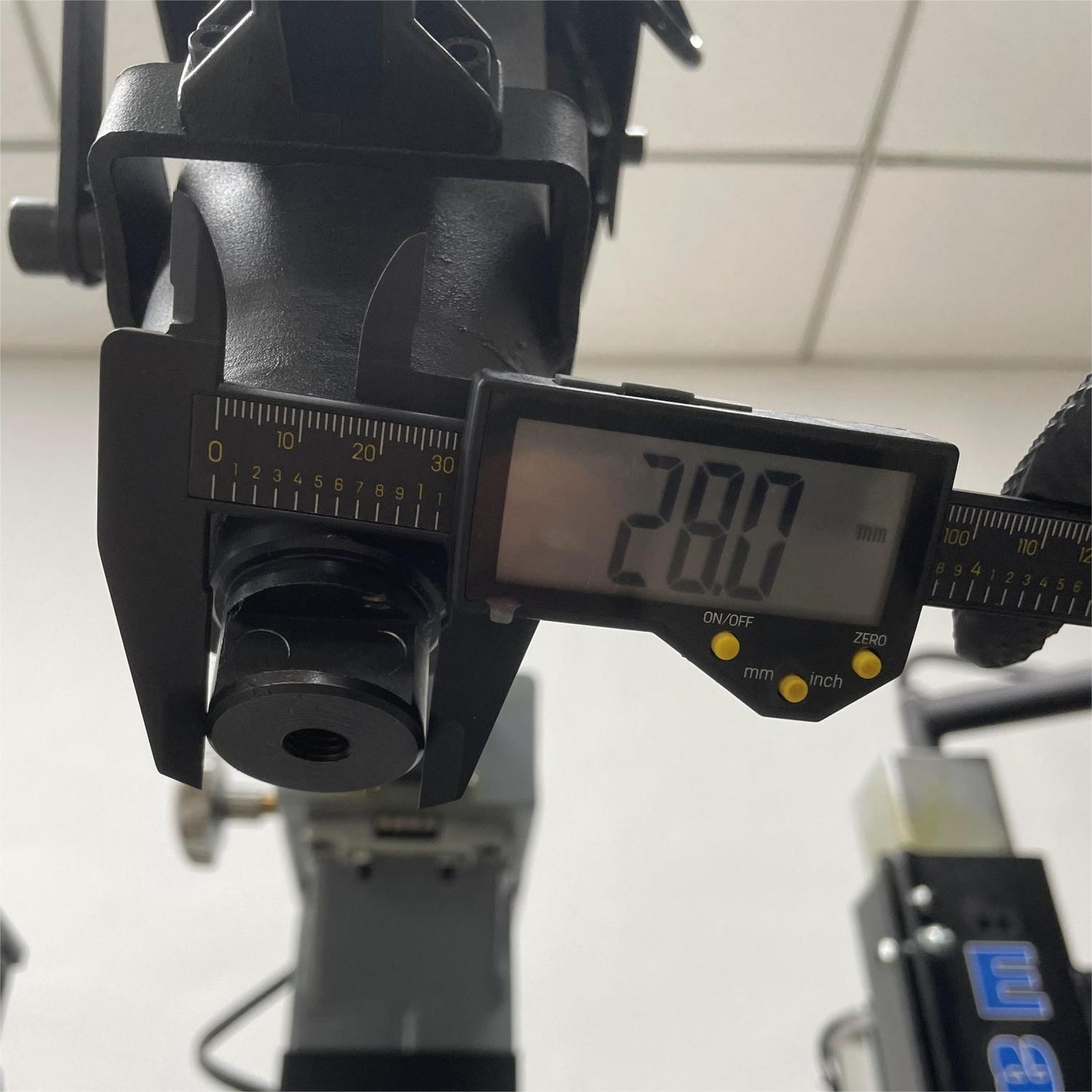 RebarTech (28mm Straight Hole) Tire Changer Machine Duck Head, Nylon Attachment Duckhead, Plastic Replacement Duckbill, Tyre Repair Accessory