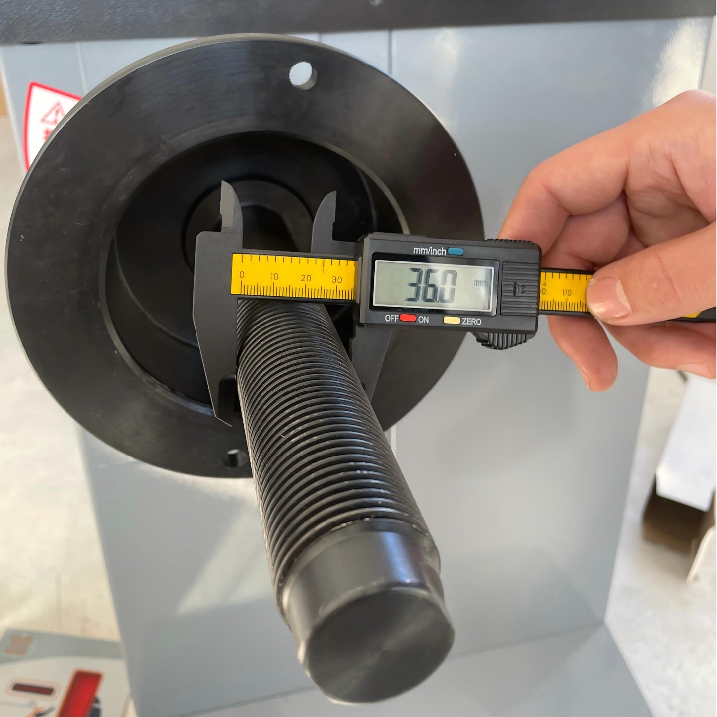 Wheel Balancer Cone for Tire Balancing Machine, Size of 3.74" to 4.72" (96 to 118mm), Universal Accessory