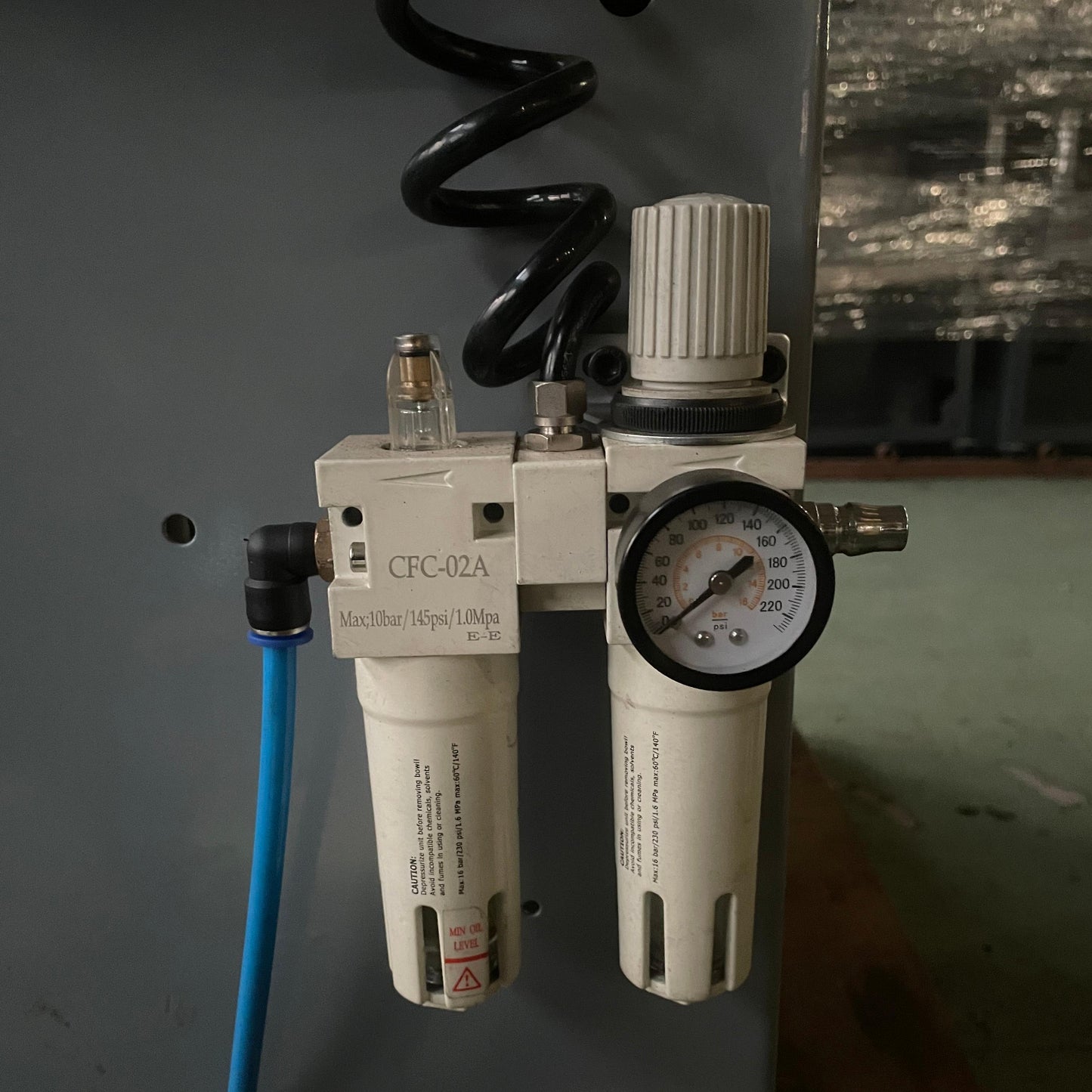 Tire Changer Air Pressor Oil Water Regulator Separator with Pressure Gauge